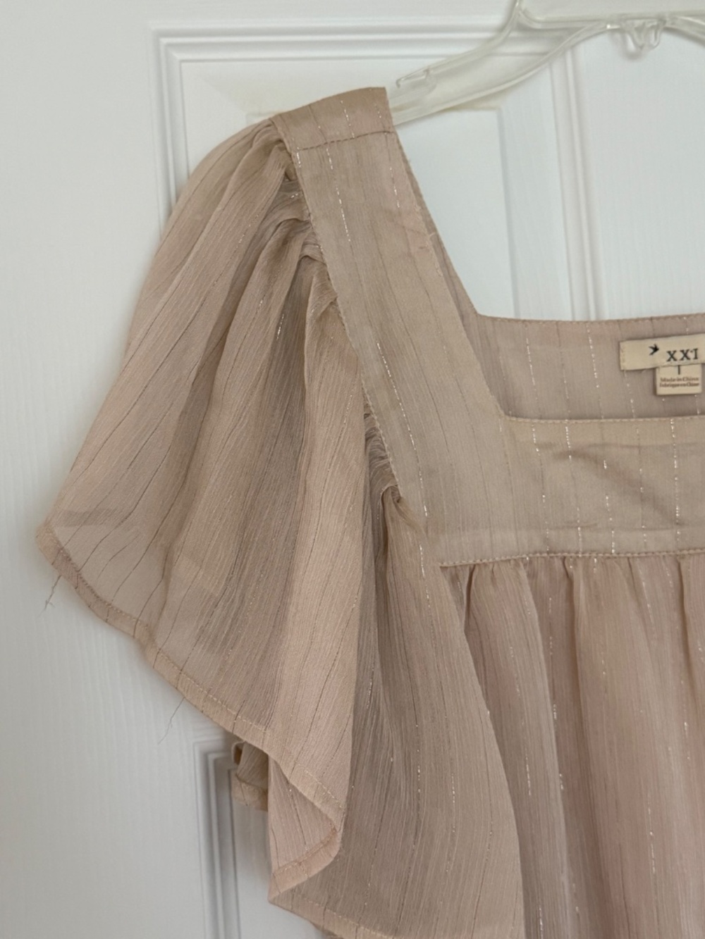 Tan & Gold Flutter Sleeve Blouse, Size L - Picture 3 of 11